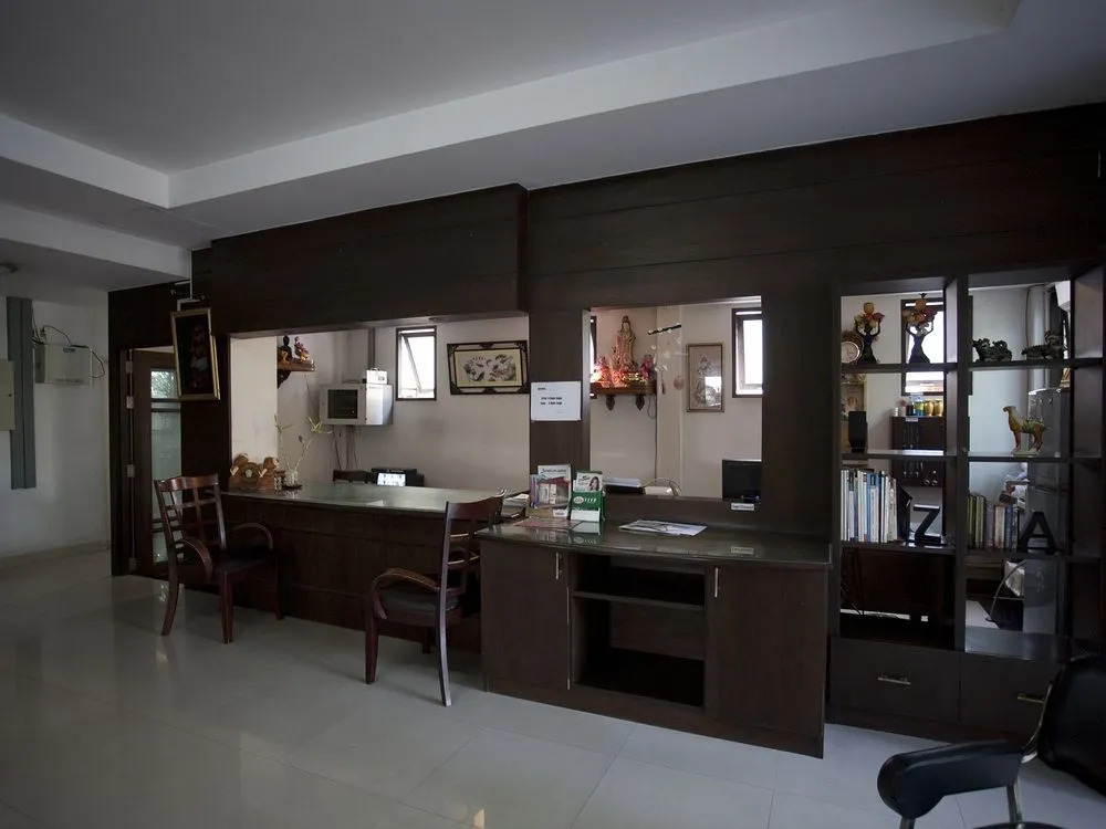 Nida Rooms Triple 2 Wattana Sky Train