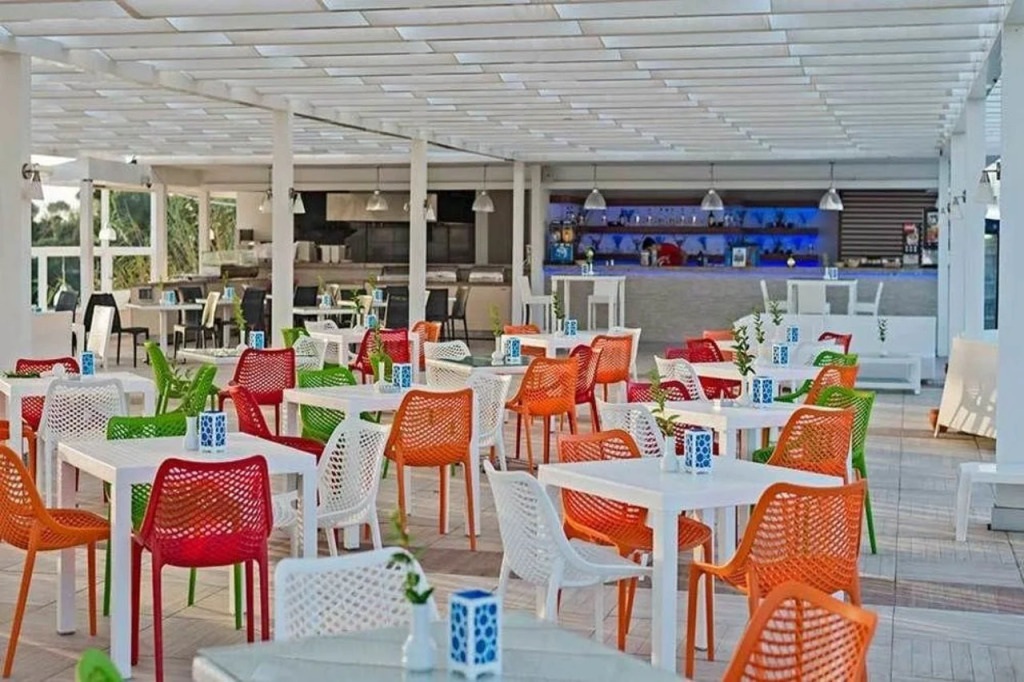 River Resort Hotel