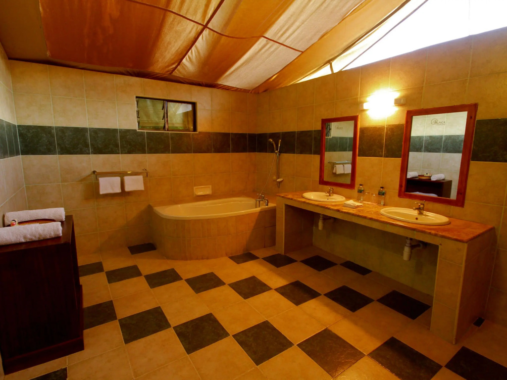 Mara Leisure Camp