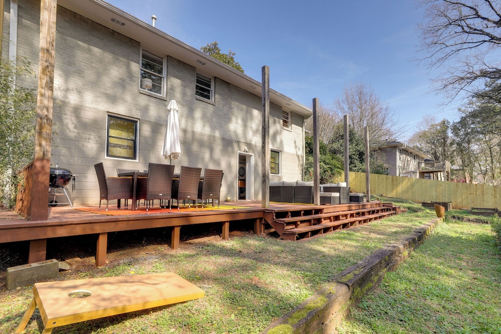 Easy Access to Atlantas Best! Home w/ Yard & Deck