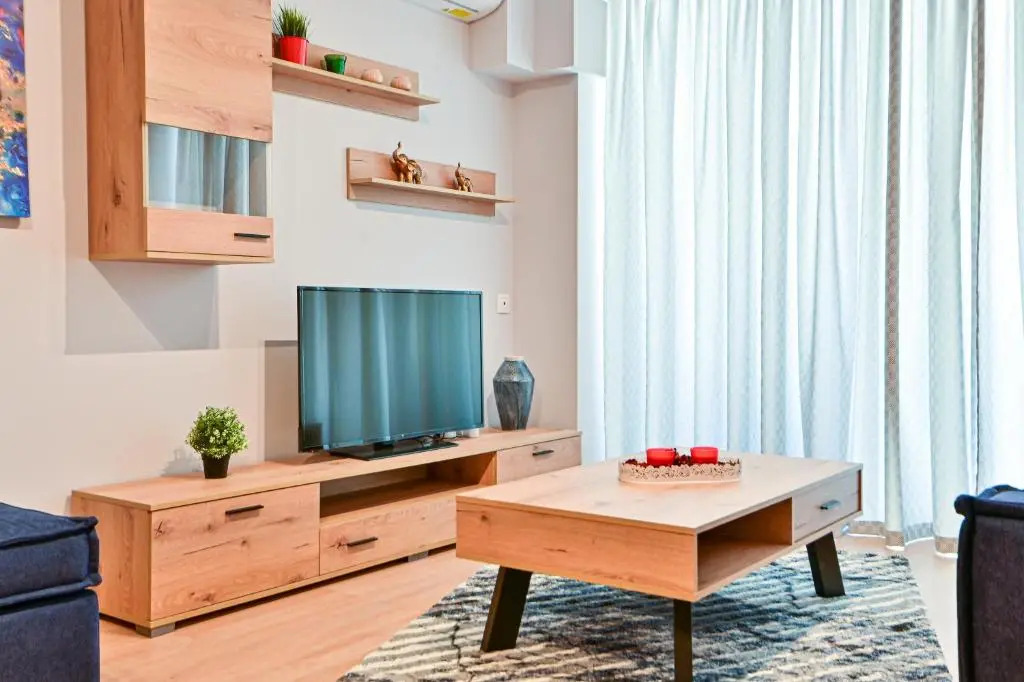 Beautiful new apartment 5 min from Piraeus Port (A2)
