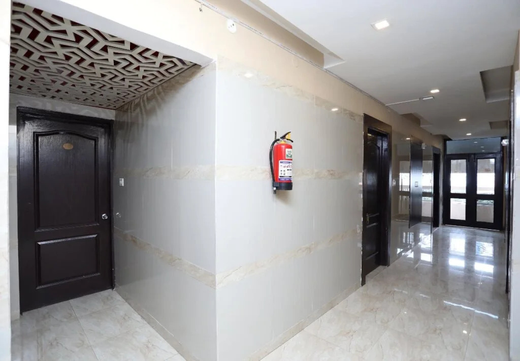 OYO Flagship 16602 NIT Faridabad