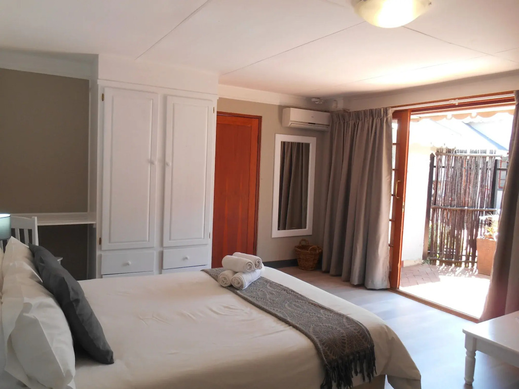 Oakwood Lodge