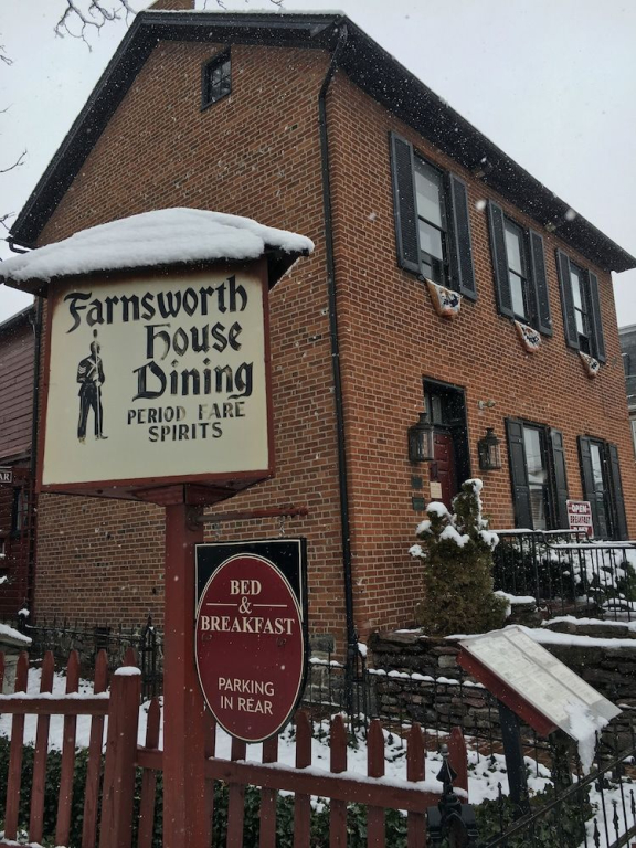 Historic Farnsworth House Inn