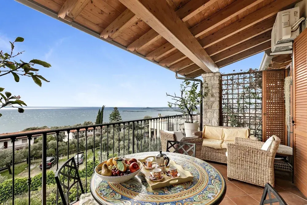 Grotten Loft in Toscolano Maderno