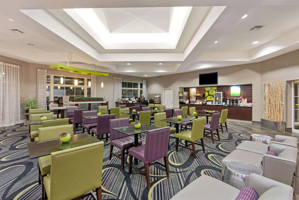 La Quinta Inn & Suites by Wyndham Phoenix Scottsdale