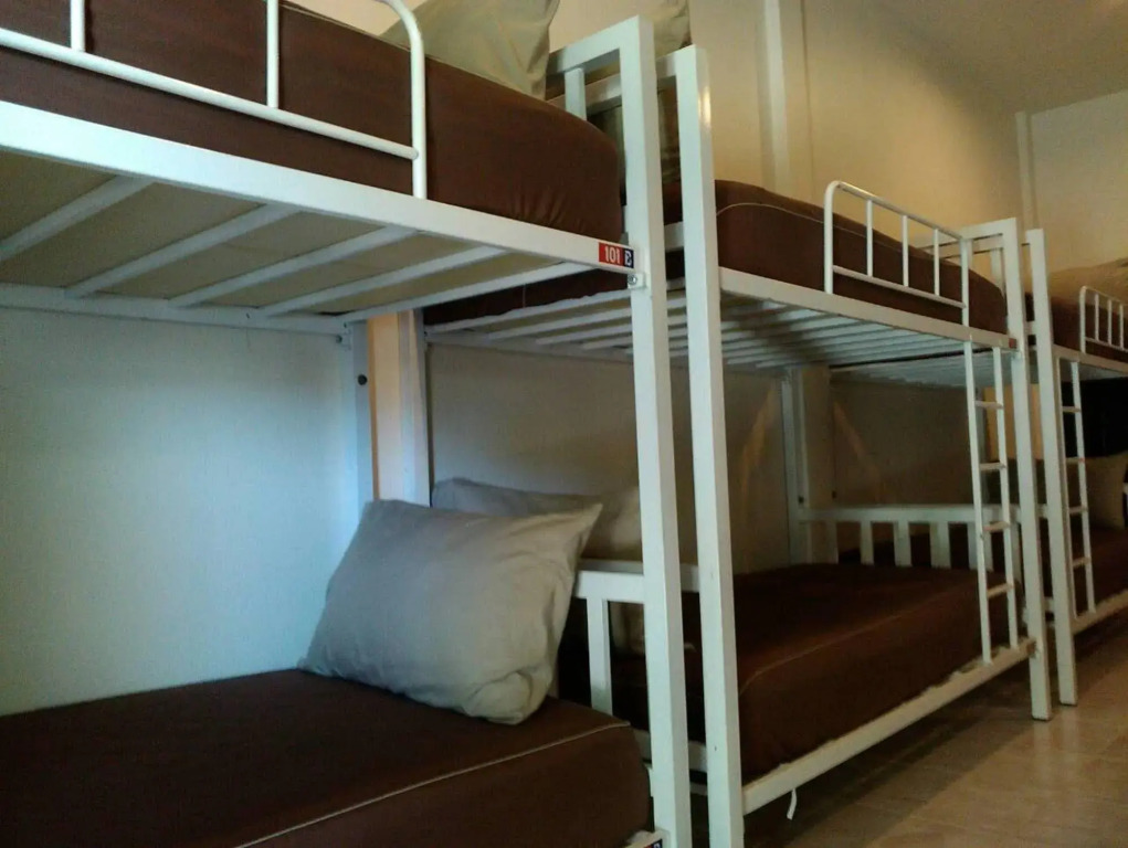 Relax Corner Inn - Hostel