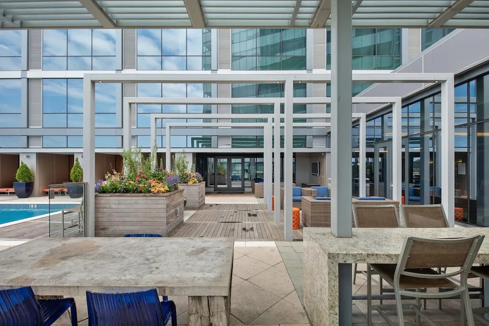 The Luxe Suites at University City