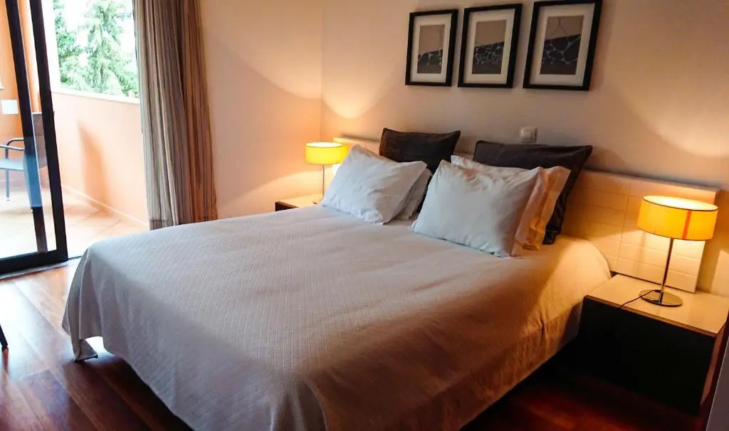 Luxury 3-bedroom apartment at high-end Praia da Luz