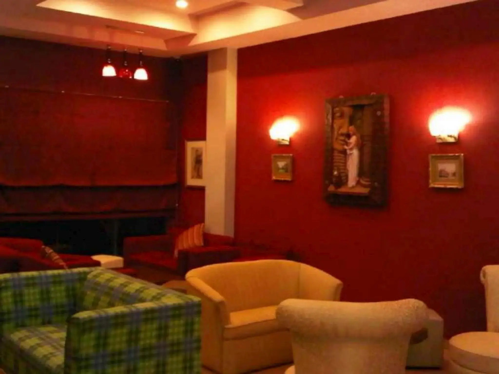 Home Inn Executive Residence - Deluxe Room 2