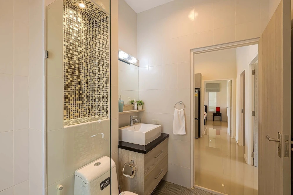 Cozy Modern 3 Bedroom Pool Villa L70