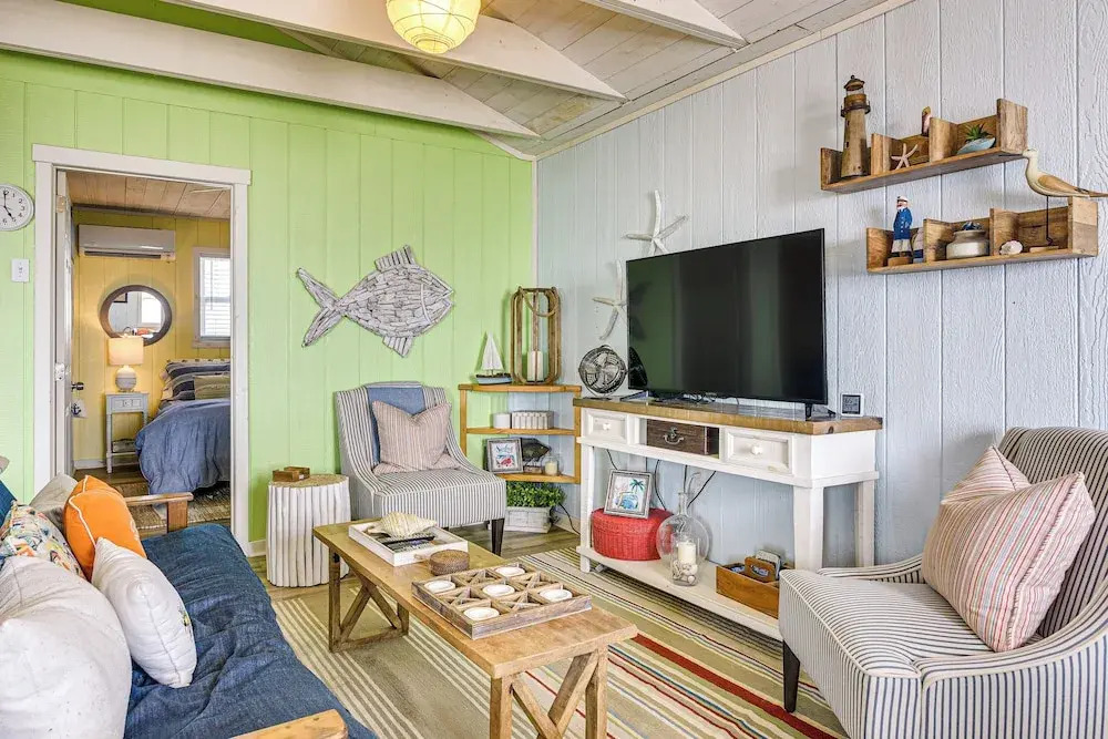Beachfront Cottage w/ Boardwalk in Freeport