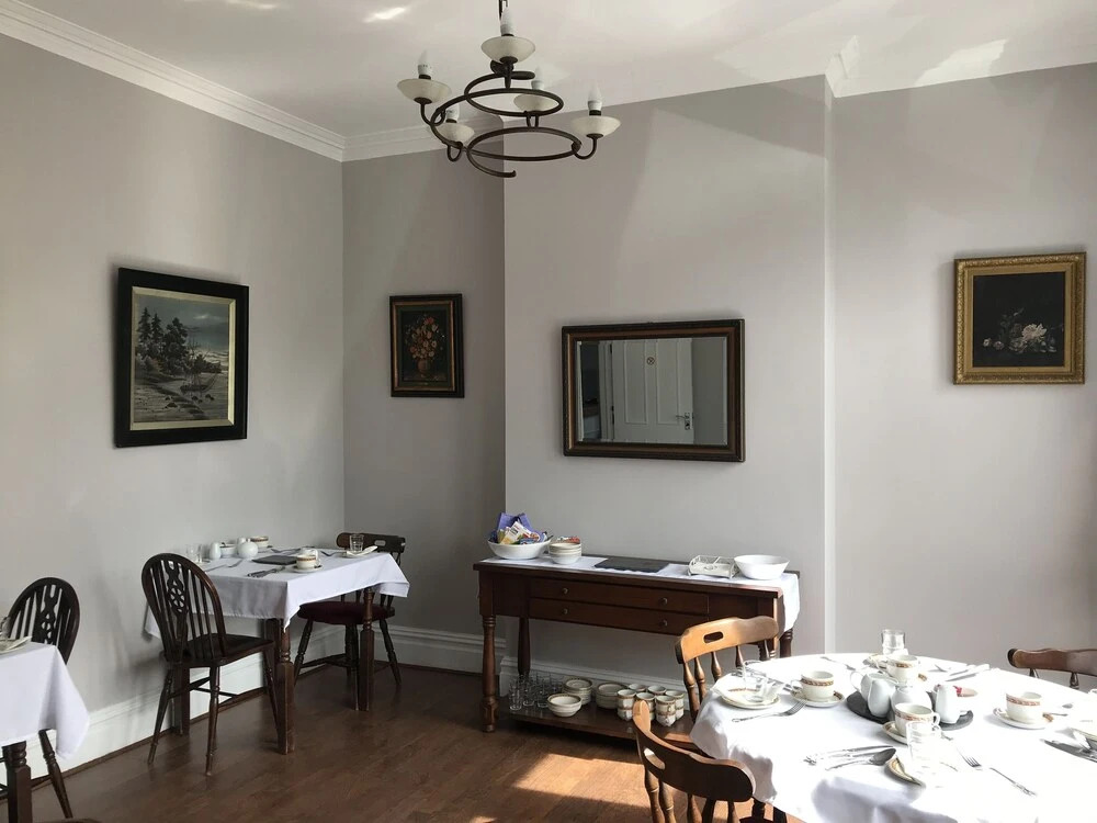 Victoria Lodge