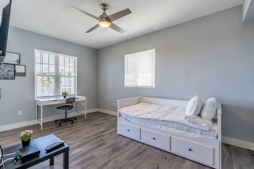 3258 Little Harbor