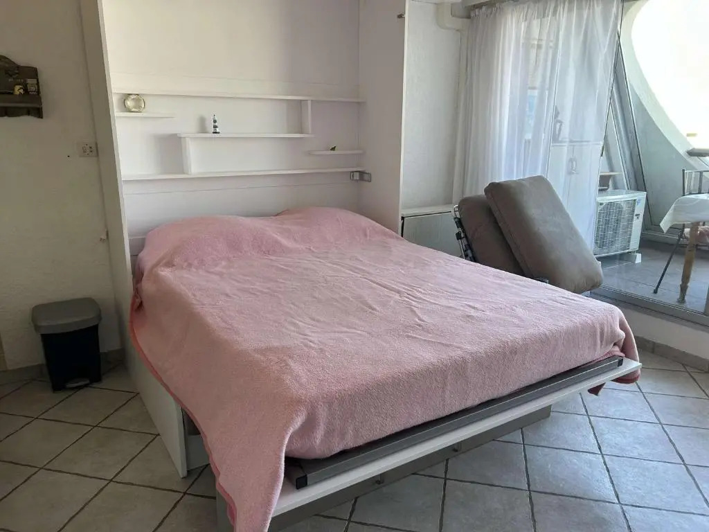 Appartement Port Camargue, 1 pièce, 4 personnes - FR-1-250-151