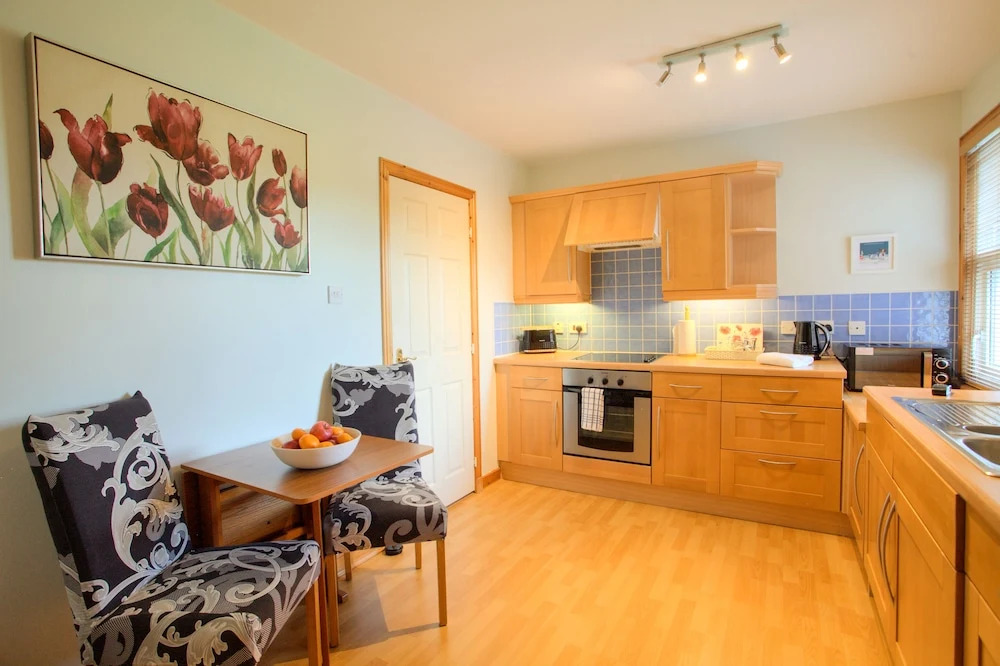 Knightsridge House Apartment