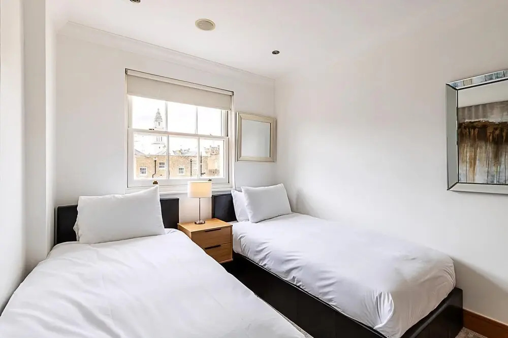 Elegant and Cosy Family Apartment in Marylebone