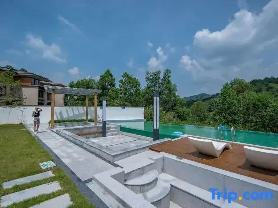 Xile Valley Resort Villa