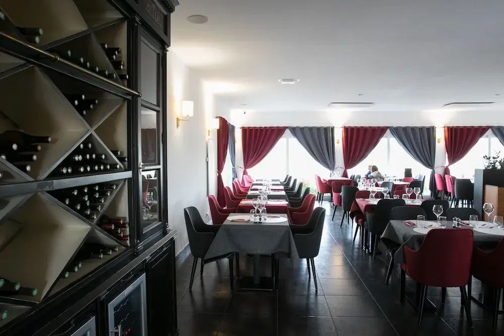 LEPI HOTEL