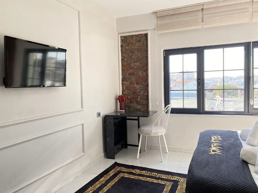 Modern Flat with Central Location in Beyoglu