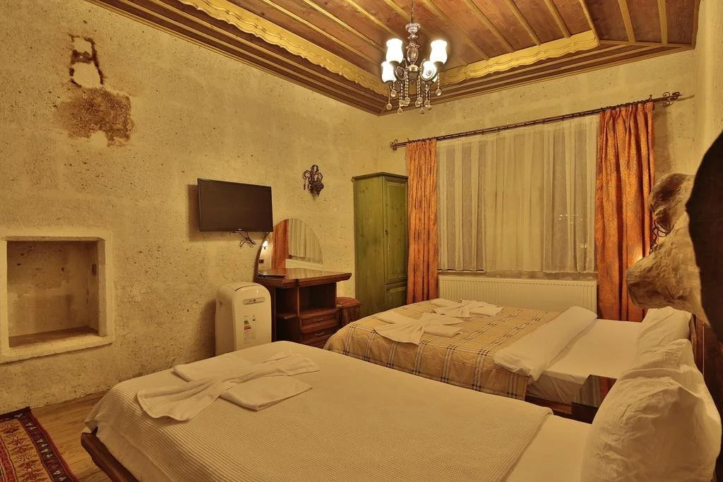 El Nazar Hotel & Cave Suites
