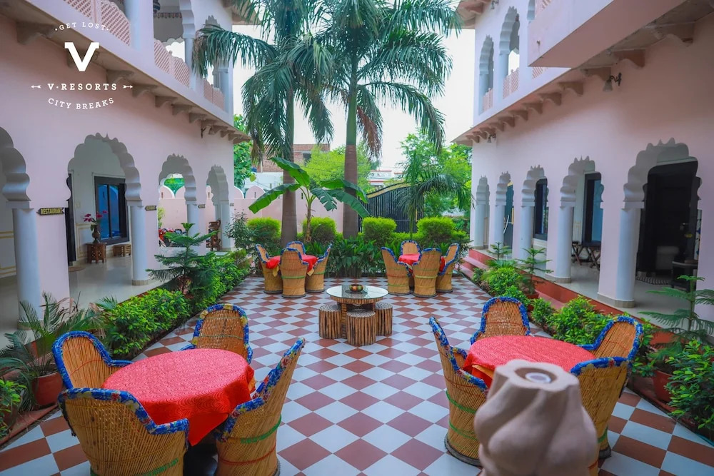 Hotel Kiran Vilas Palace