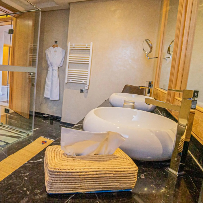 SUMAHAN SUITES & SPA