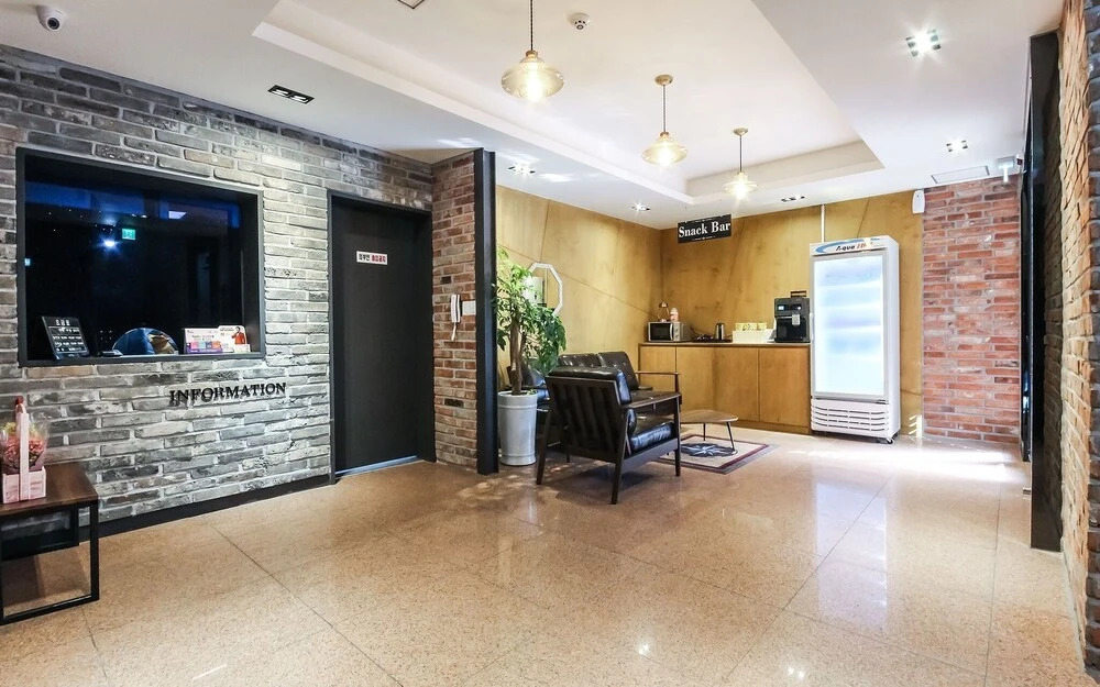 Yeosu Hotel The B