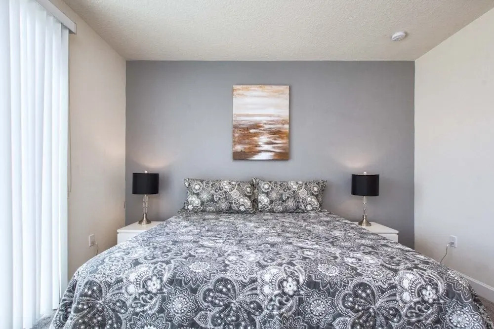 Beautiful House, Private Splash Pool, Balcony Off Master Suite, Free Wifi!!! 3 Bedroom Townhouse by RedAwning