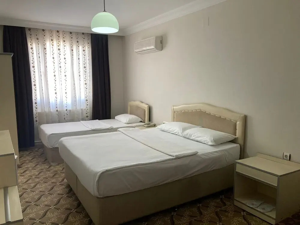 Özhan Hotel