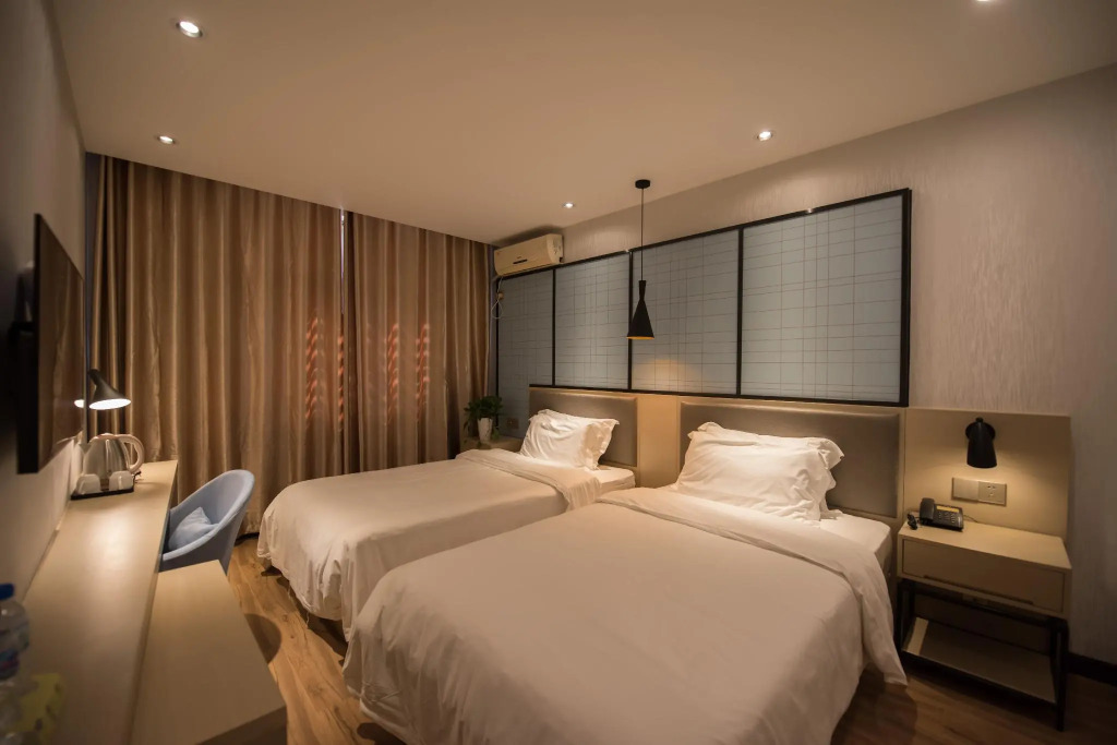 Borrman Hotel Hefei Guogou Plaza Sanli'an Metro Station