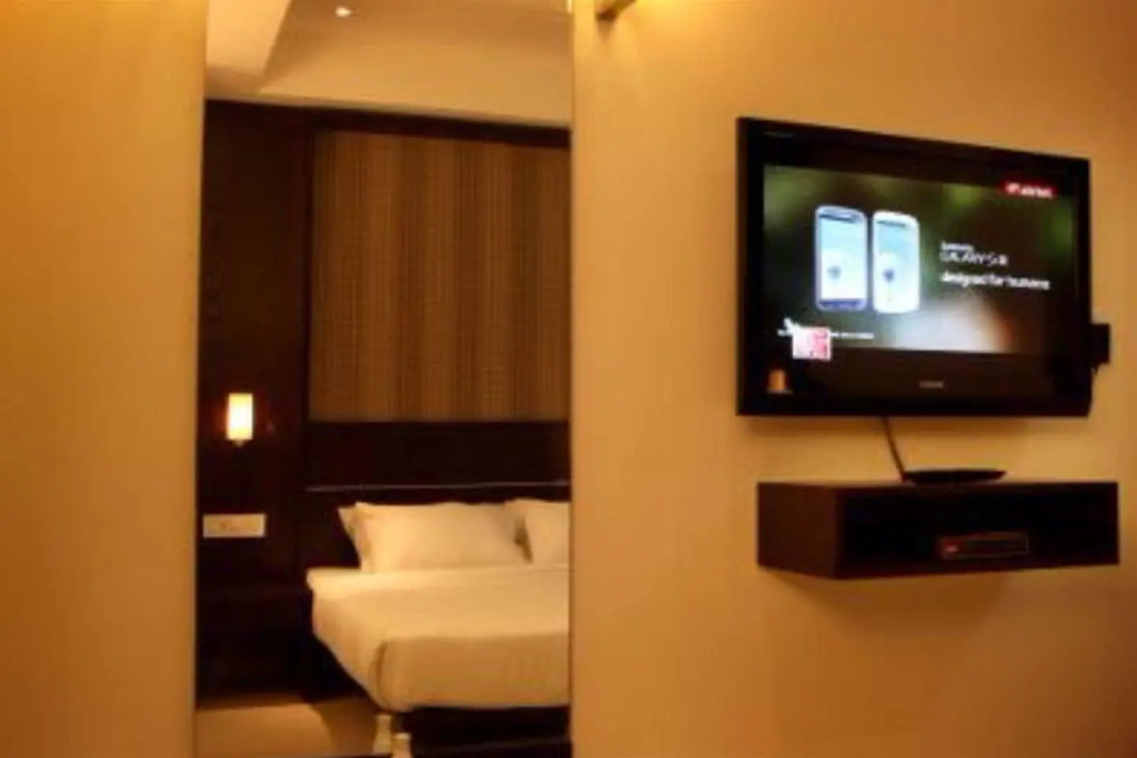 Sunflower Hotel