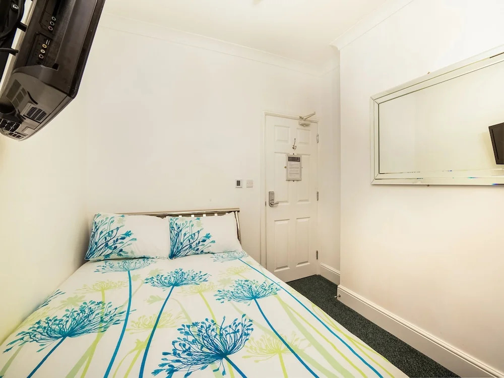 Hotel 119