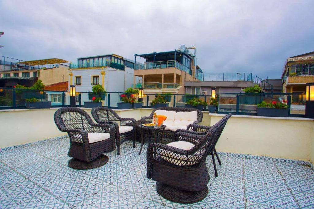 La Vida Old City Hotel