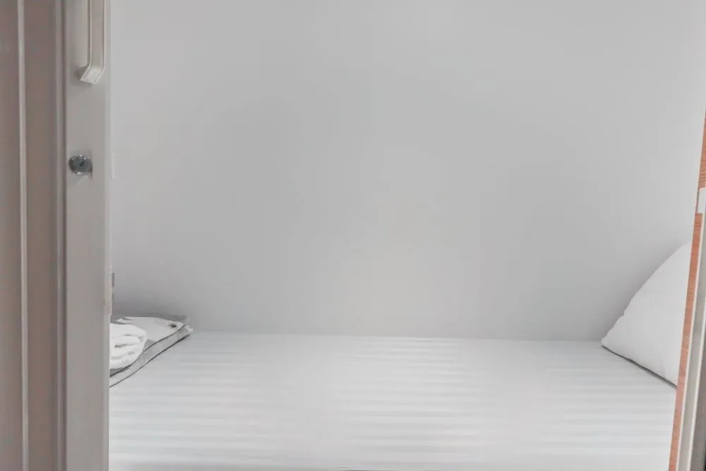 Sleepbox Hostel Suratthani