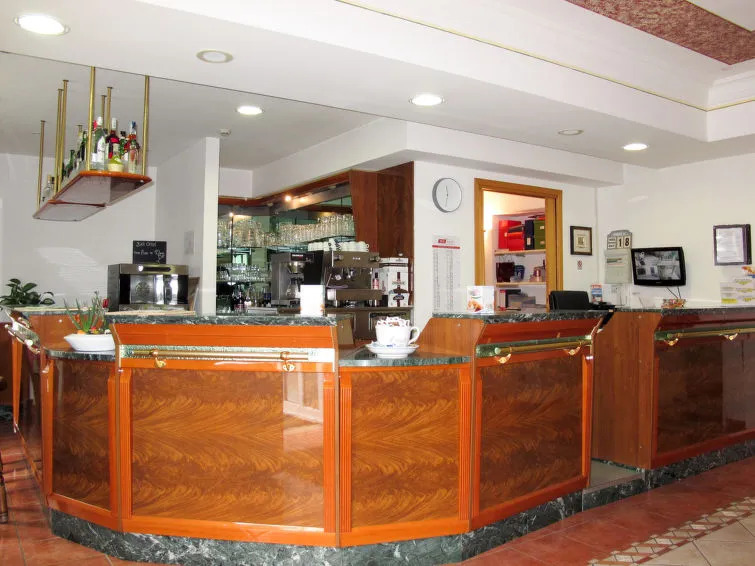 Aparthotel Englovacanze