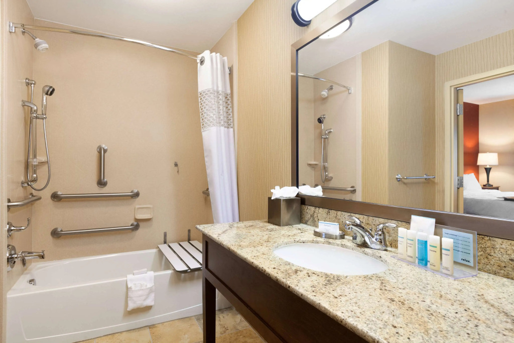 Hampton Inn & Suites Williston