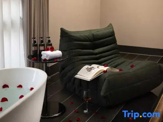 Ptana Hotel (Xinhualian Square Branch)