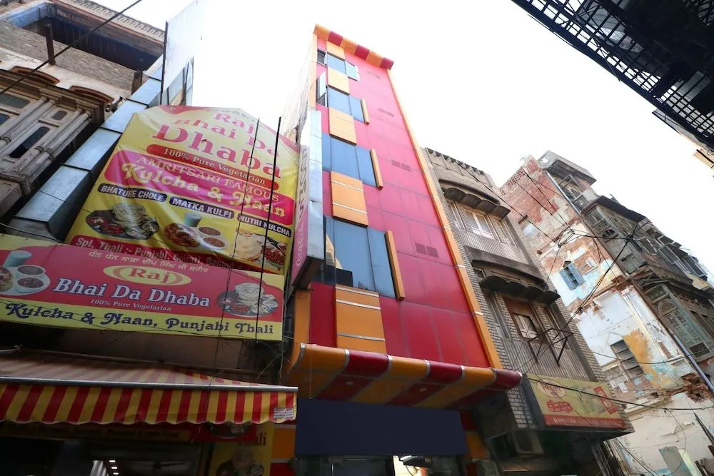 Oyo 22981 Hotel Temple Tower