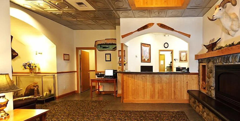 Frontier Suites Hotel in Juneau