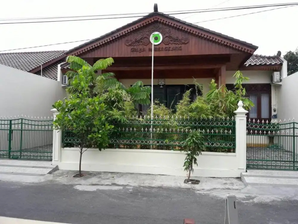 Griya Pamengkang 1 Javanese House