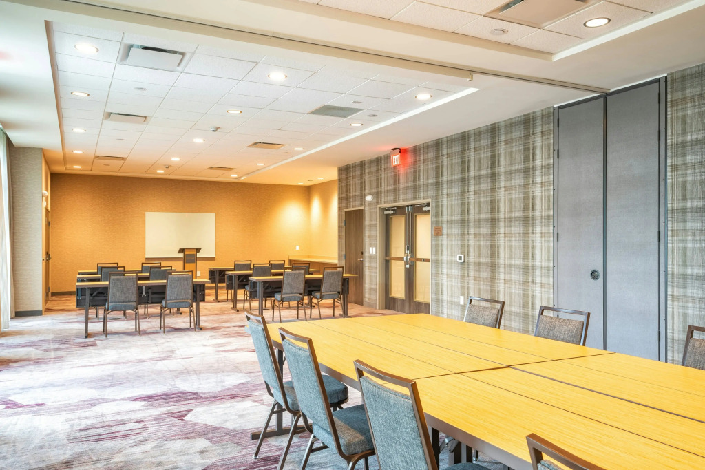 Courtyard by Marriott Charleston-North Charleston