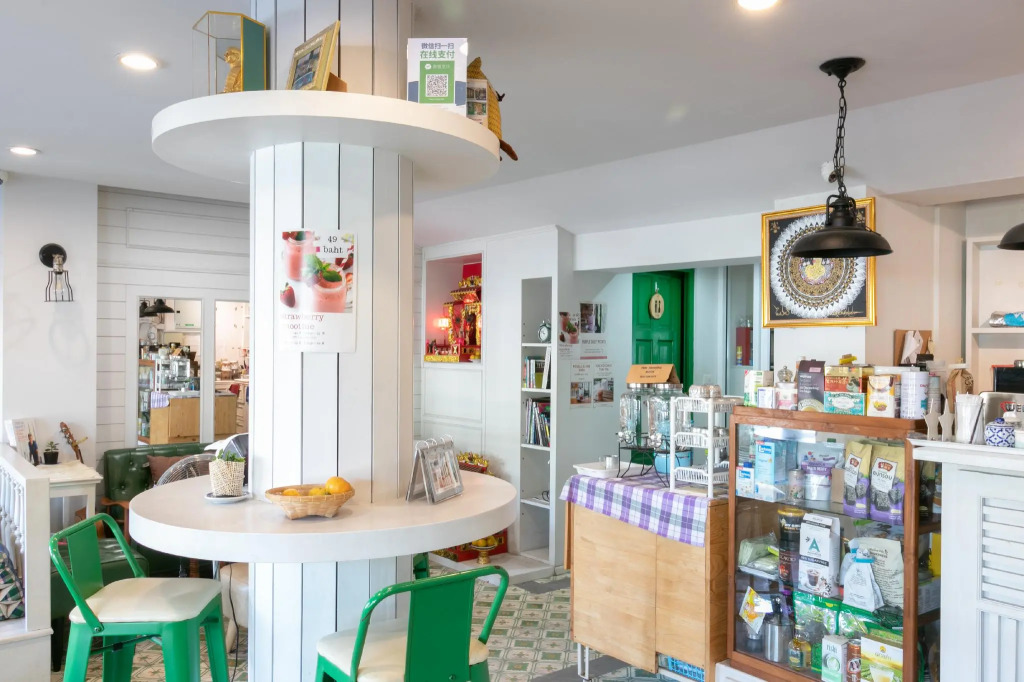 Ratana Boutique Hostel