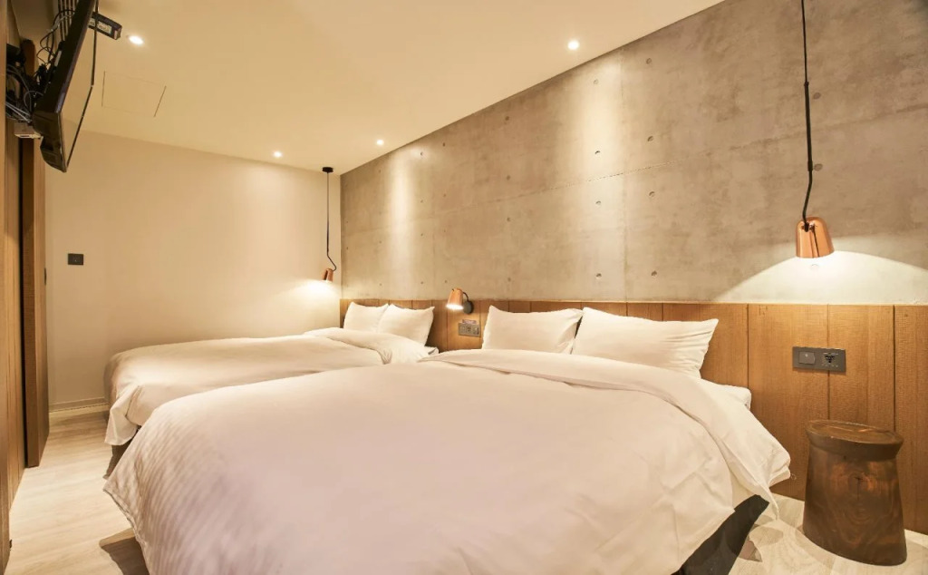 Monka Hotel