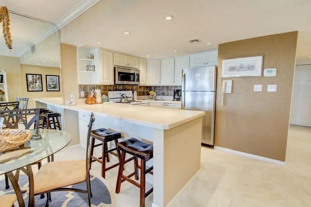 Gulf Shore Condo #316 - 1 Br condo by RedAwning