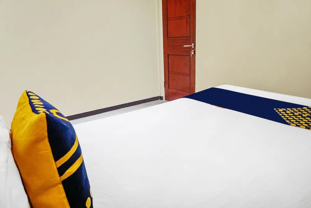 SPOT ON 91615 Arumba Guest House Syariah