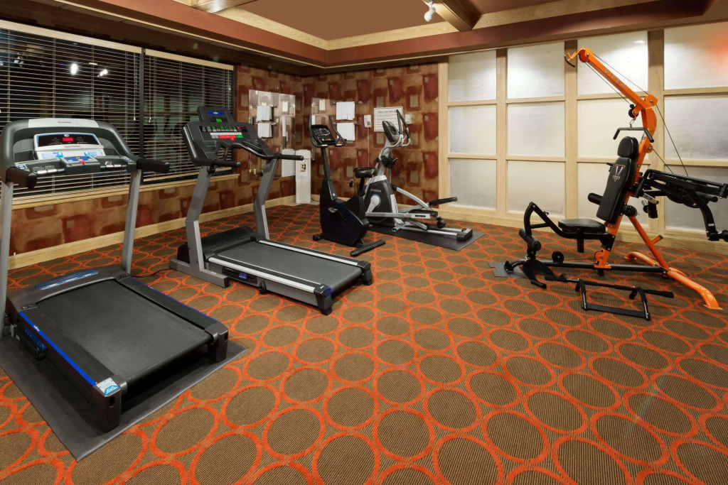 Ramada Louisville Downtown North