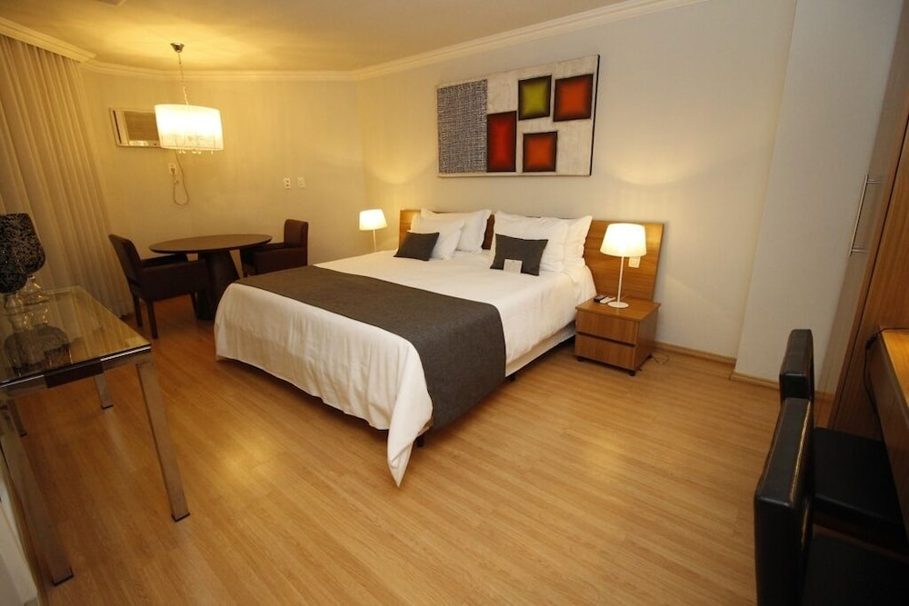 Actuall Convention Hotel