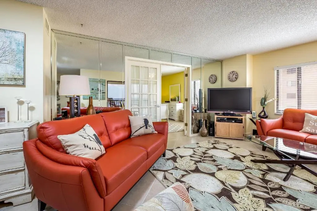 Sandarac B610, 2 Bedrooms, Pool Access, Beach Front, Sleeps 4