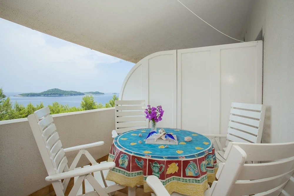 Ante - 50m From Beach - A6